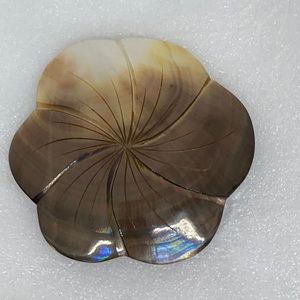Vintage shell belt buckle